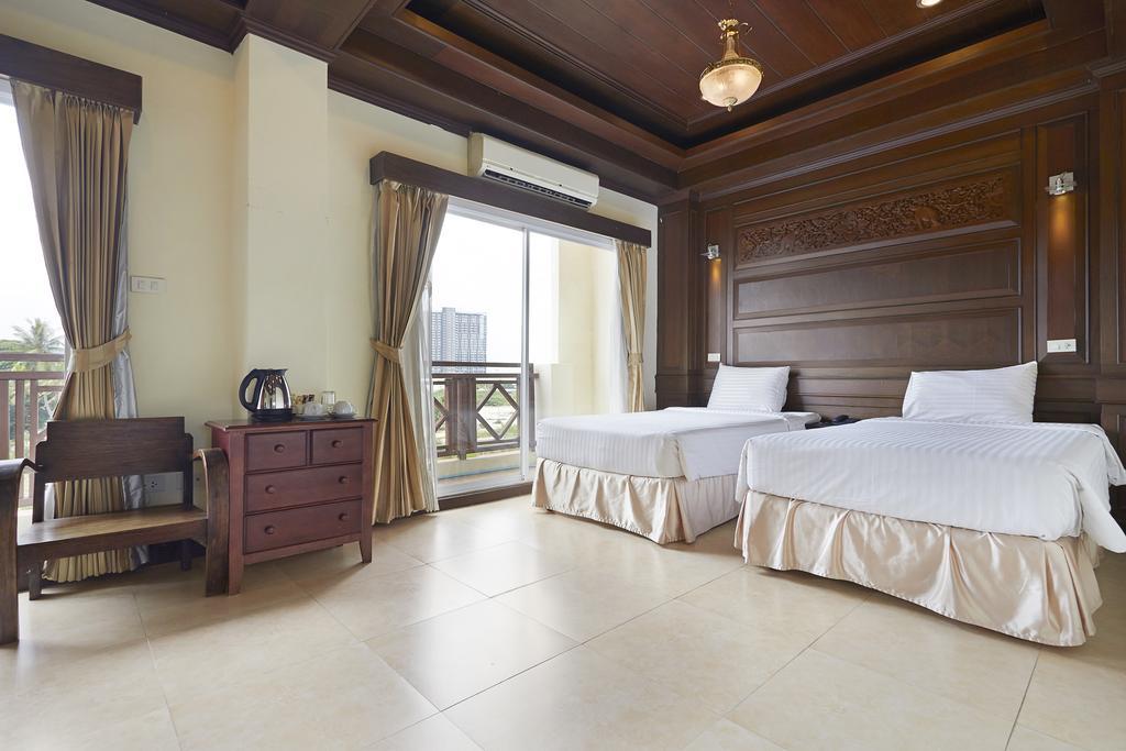D Varee Xpress Hillside Hua Hin Ча Ам Екстериор снимка