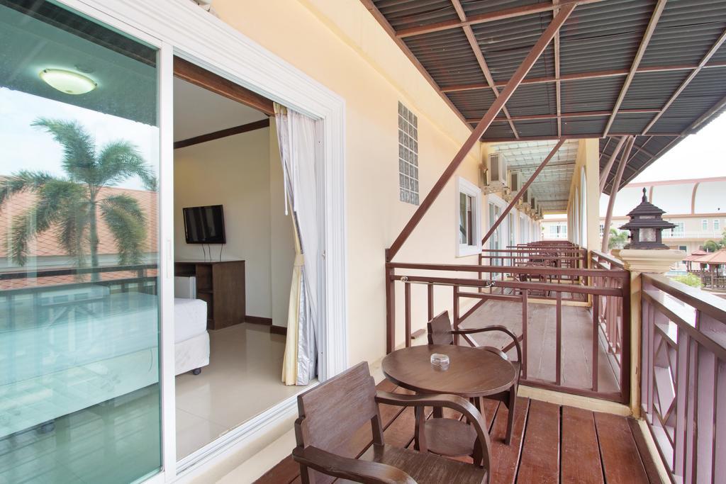 D Varee Xpress Hillside Hua Hin Ча Ам Екстериор снимка